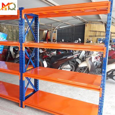 Kệ trưng bày sản phẩm